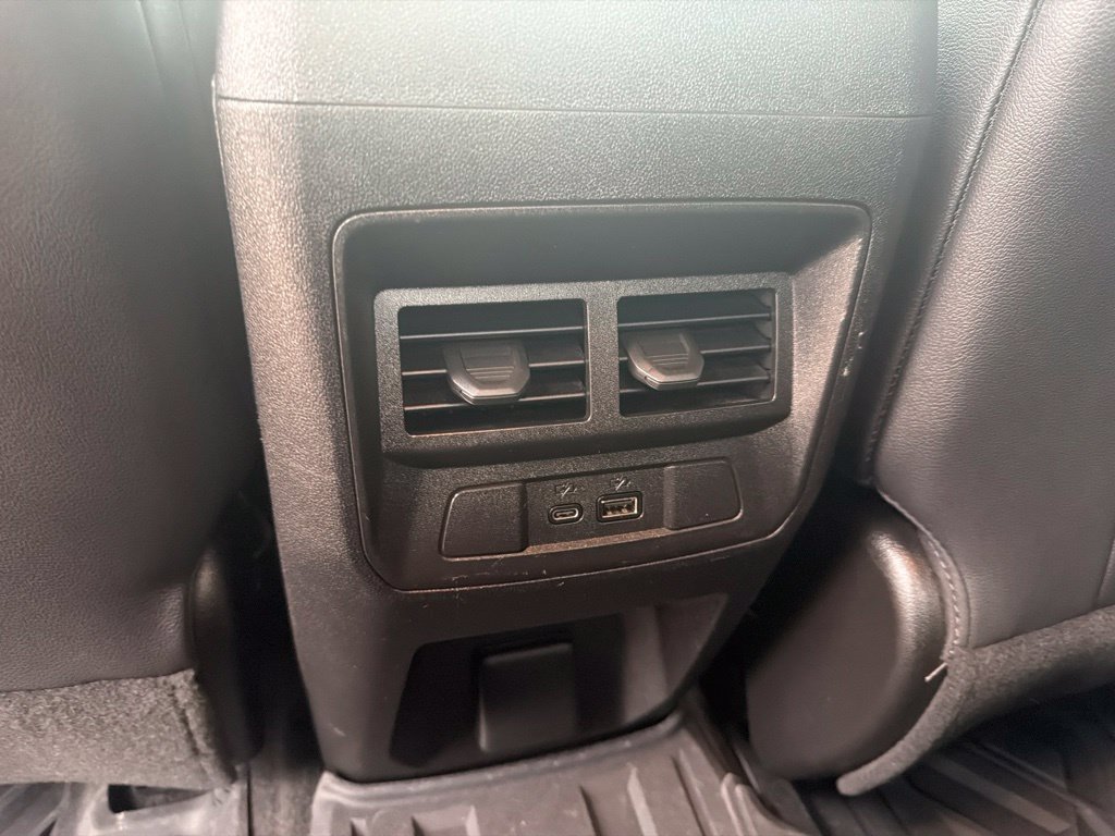 Used 2023 Chevrolet Colorado LT w/ LT Convenience Package III RWD image 14