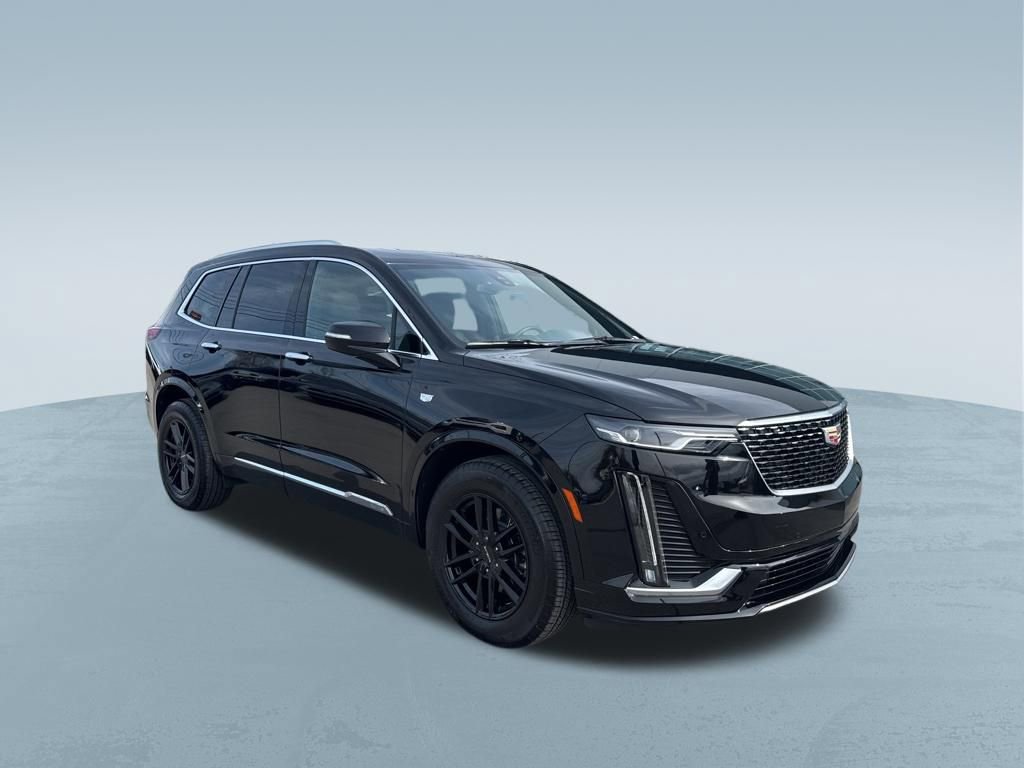 Used 2025 Cadillac XT6 Luxury image 10
