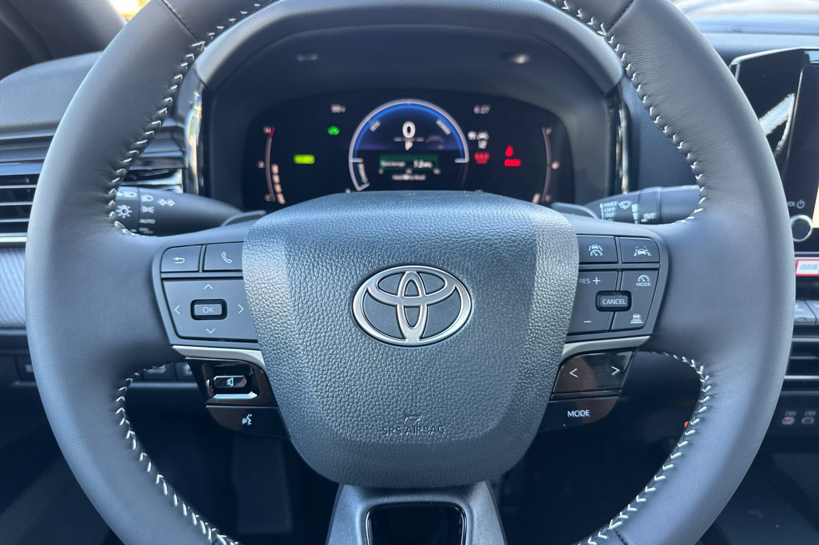 New 2026 Toyota Camry SE w/ Convenience Package FWD image 25