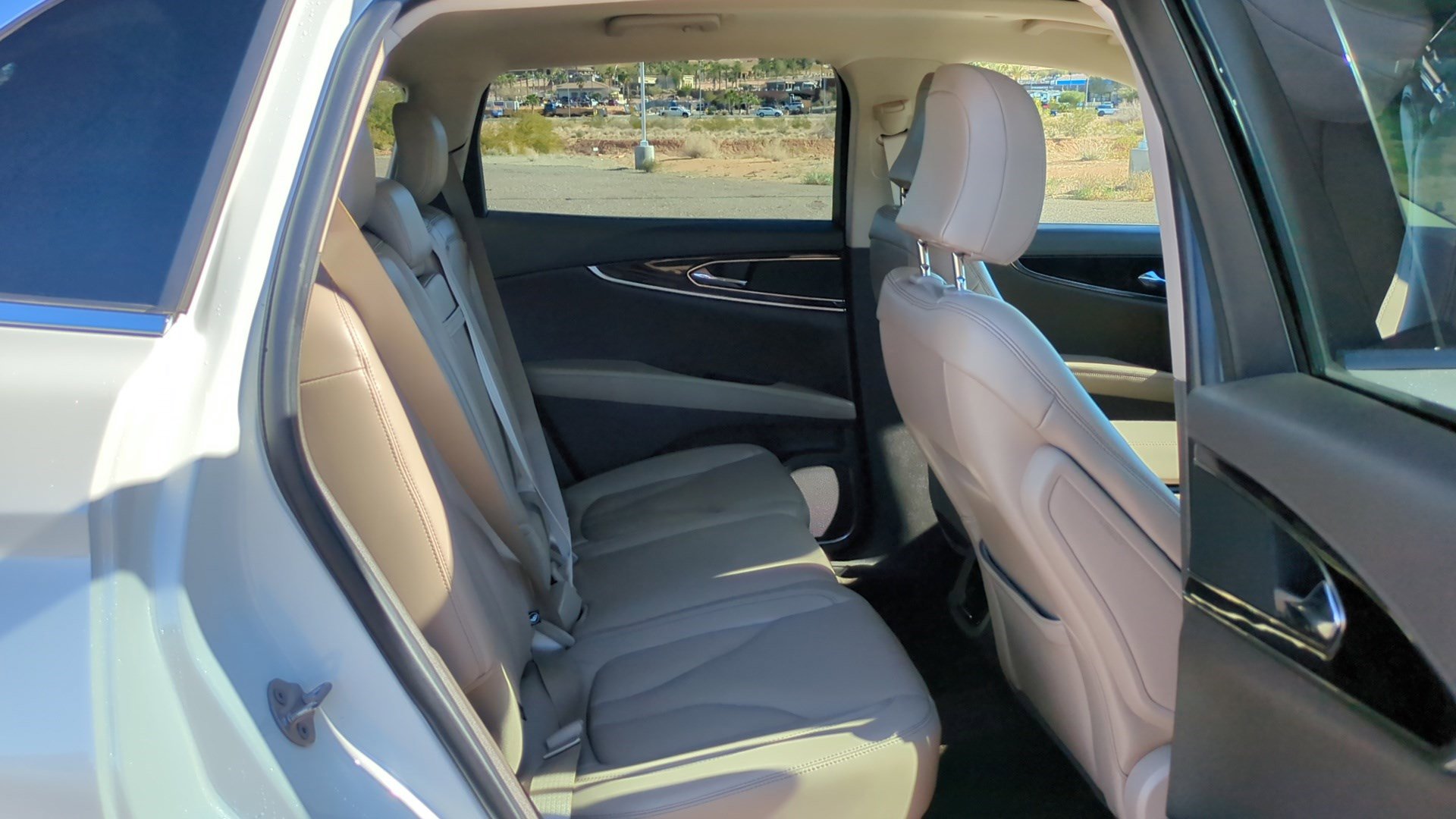 Used 2023 Lincoln Nautilus Reserve image 32