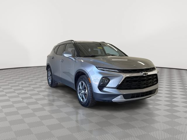Certified 2024 Chevrolet Blazer LT w/ Convenience Package FWD image 2