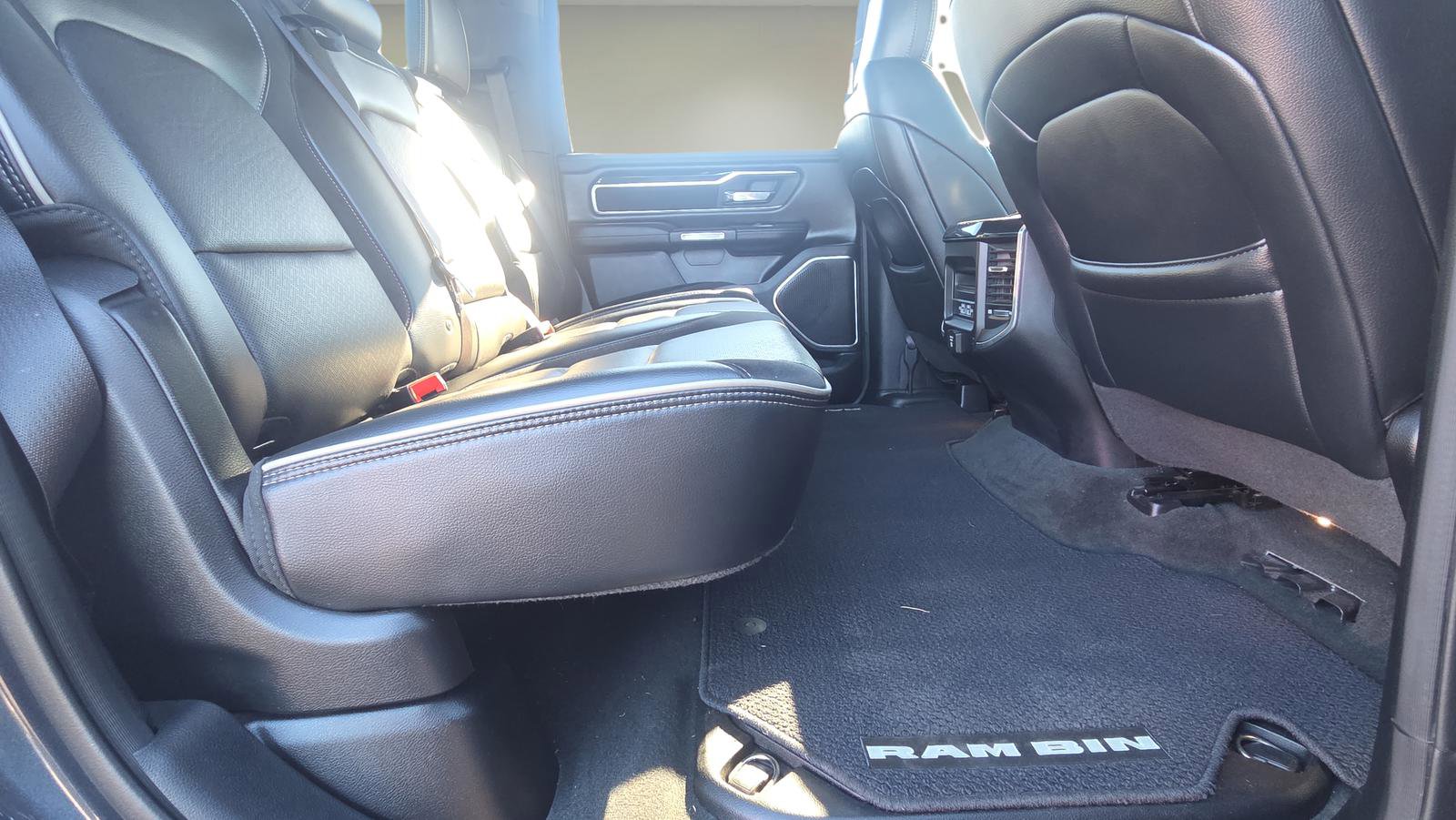 Used 2021 RAM 1500 Laramie w/ Sport Appearance Package image 16