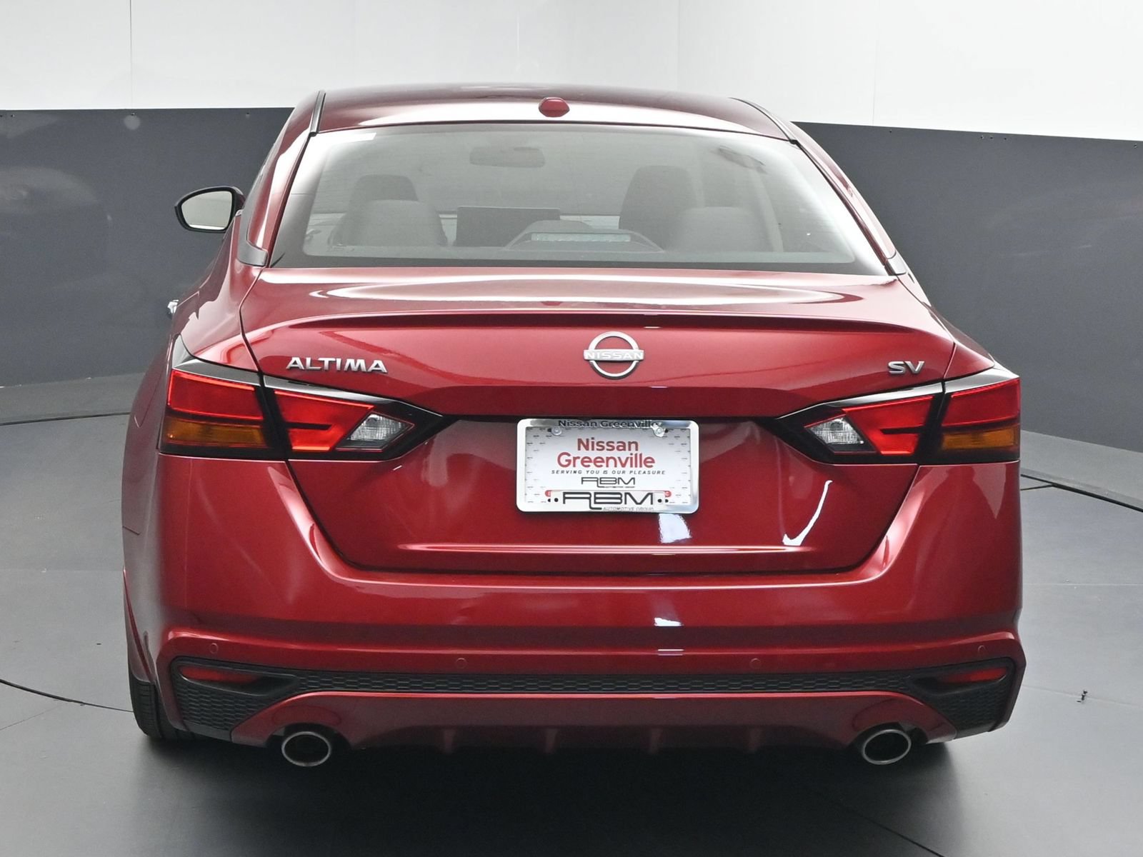 Used 2024 Nissan Altima 2.5 SV w/ SV Premium Package FWD image 6