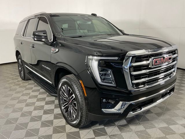 Used 2025 GMC Yukon Elevation image 3