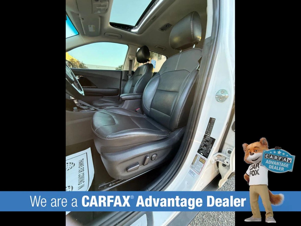 Used 2021 Kia Niro EX Premium FWD image 47