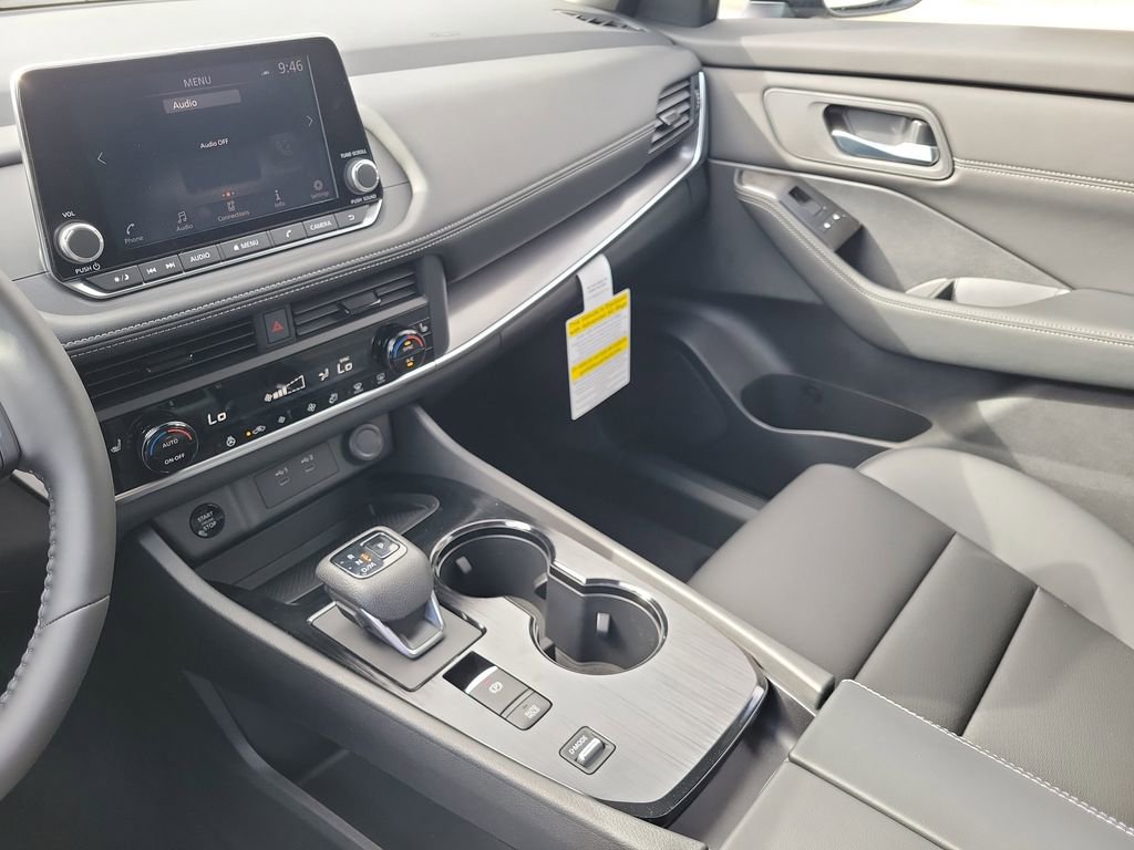 New 2026 Nissan Rogue SV FWD image 27