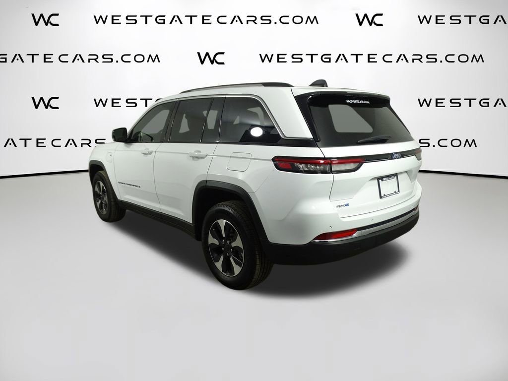 Used 2023 Jeep Grand Cherokee 4WD 4xe image 5