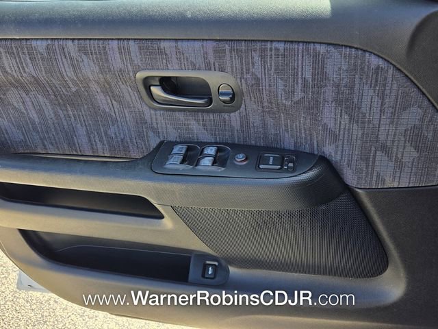 Used 2003 Honda CR-V LX image 29