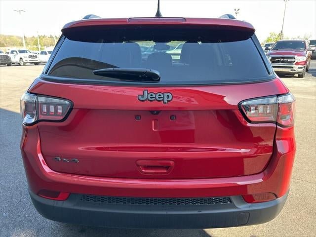 New 2026 Jeep Compass Latitude AWD/4WD image 32