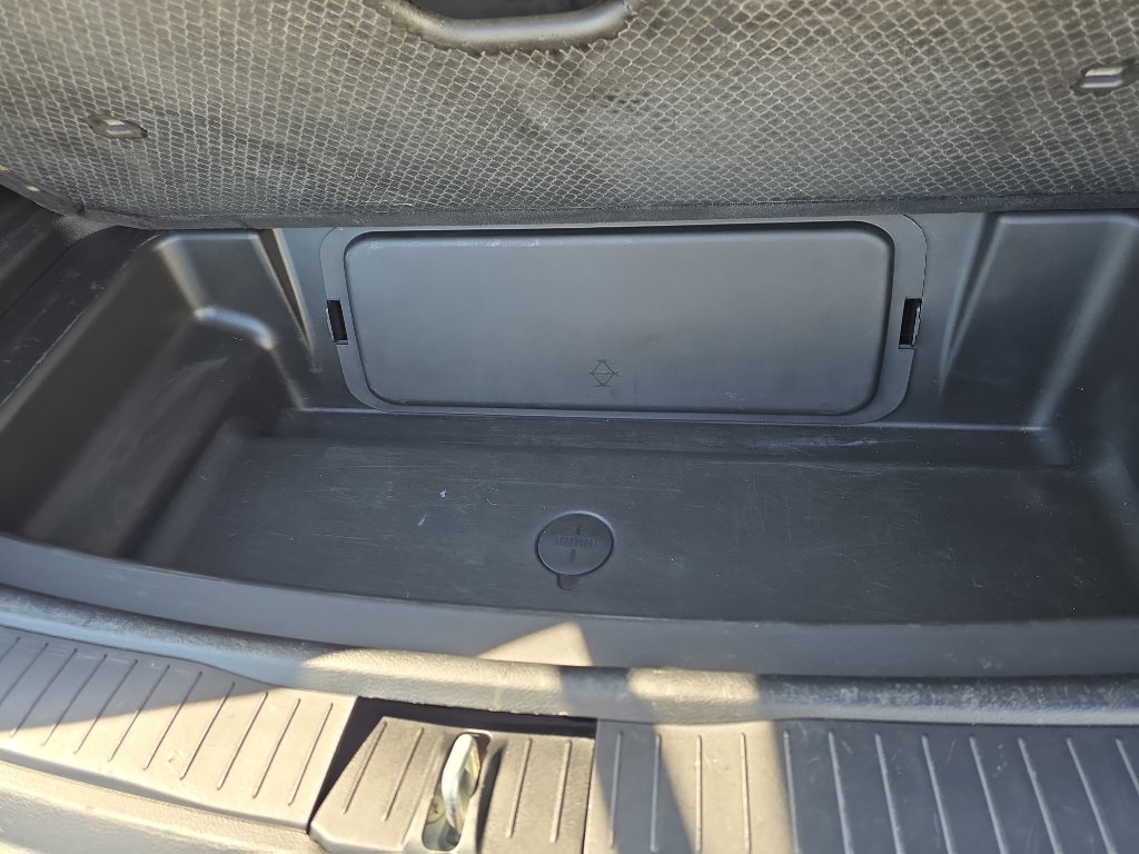 Used 2021 Jeep Grand Cherokee L Limited image 10