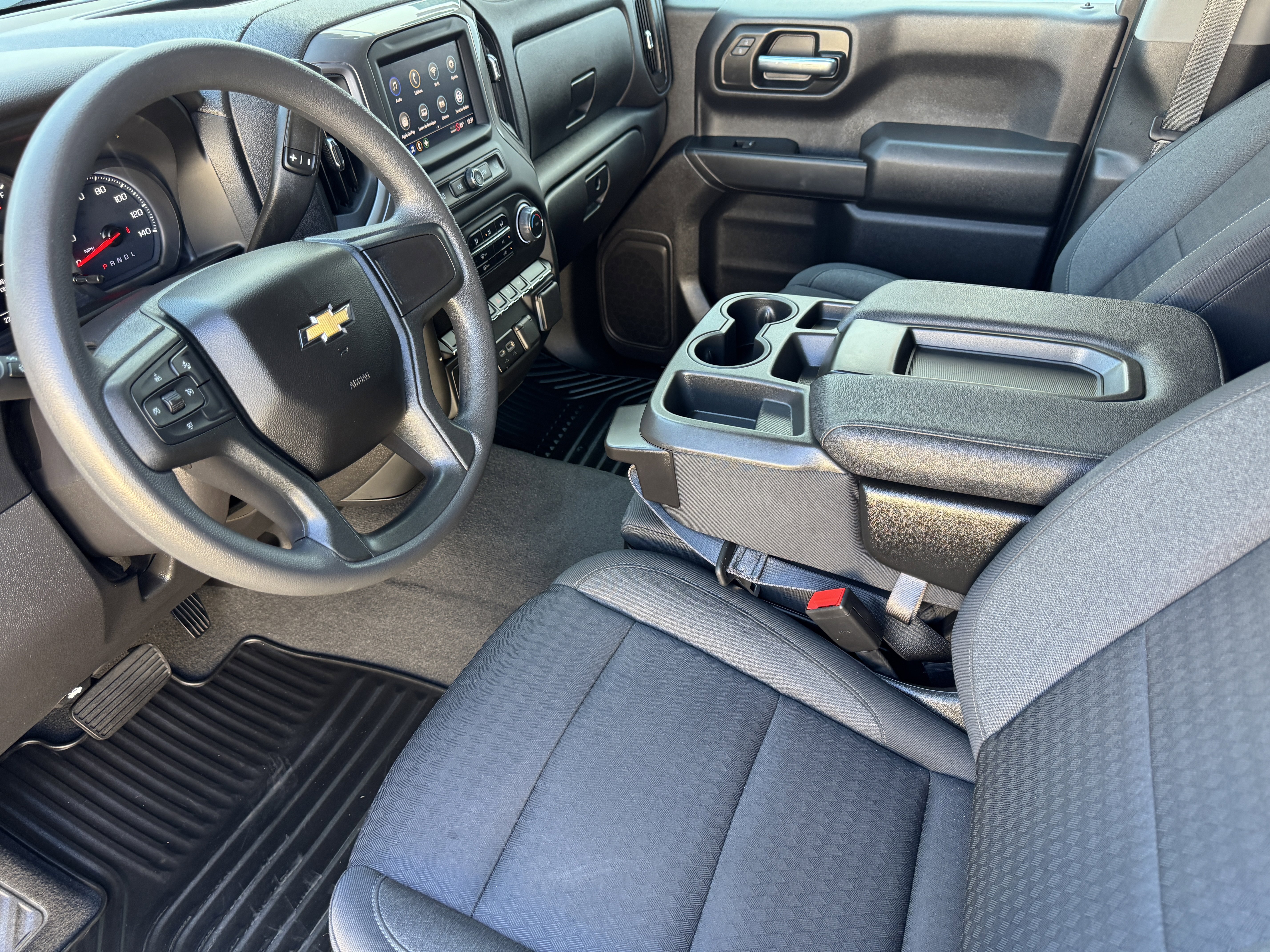 Used 2023 Chevrolet Silverado 1500 Custom image 9