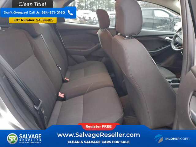 Used 2017 Ford Focus SE image 13