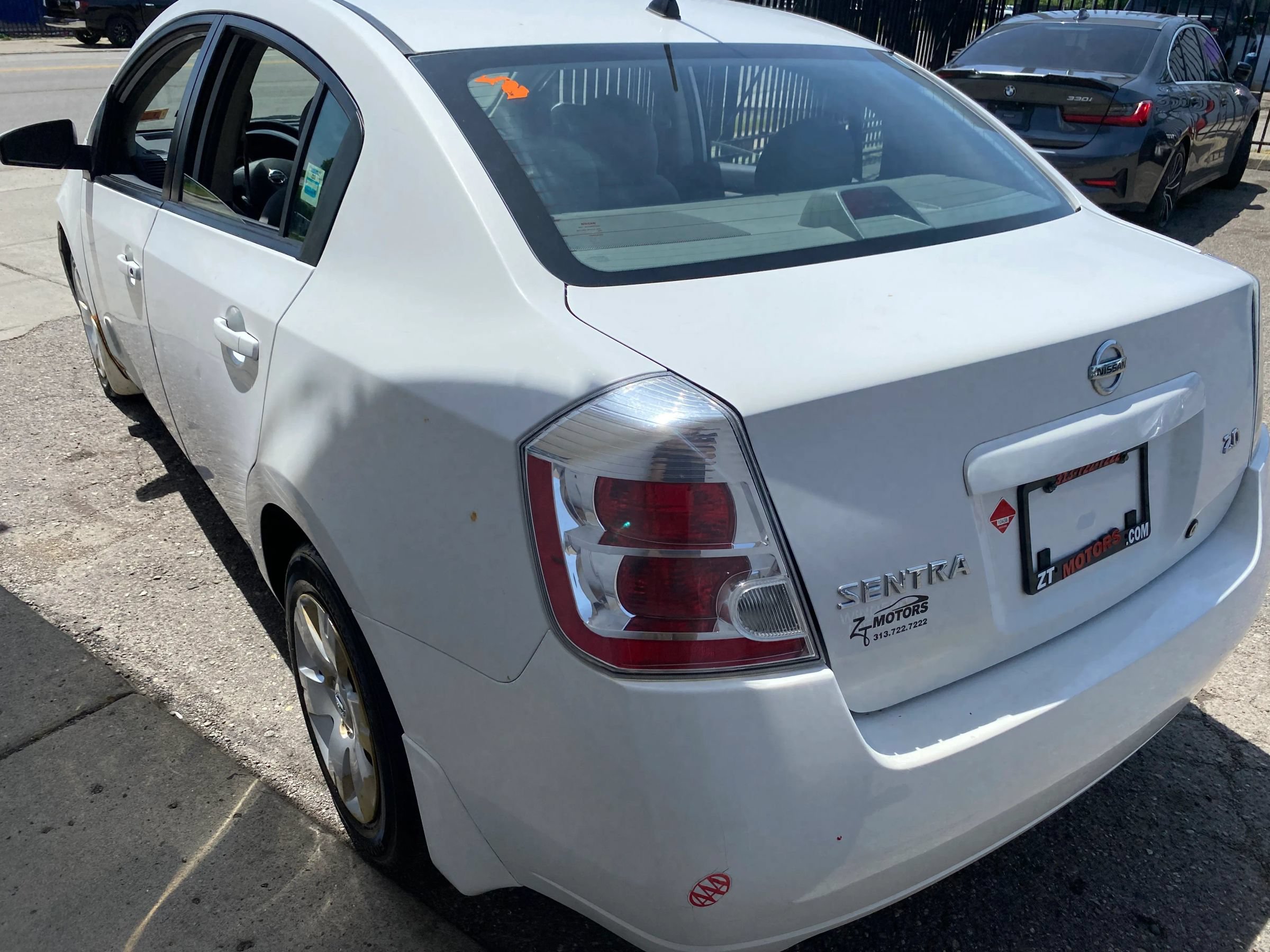 Used 2007 Nissan Sentra 2.0 FWD image 2