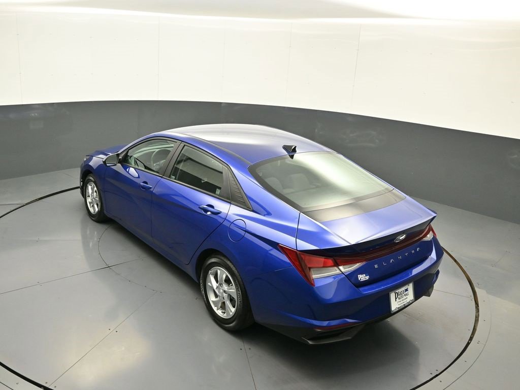 Certified 2023 Hyundai Elantra SE w/ Cargo Package image 39