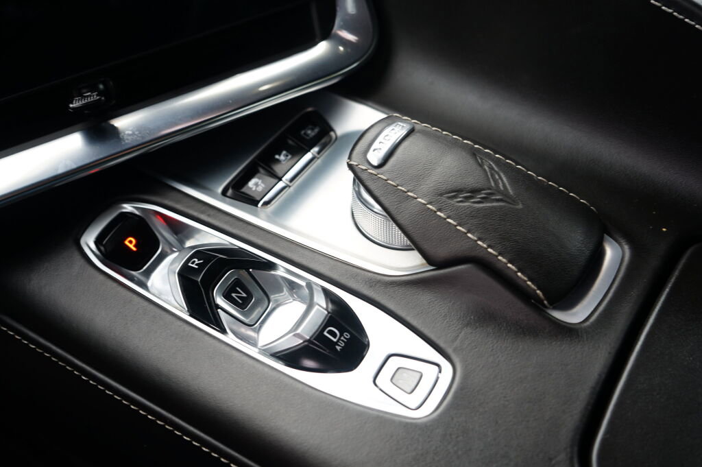 Used 2020 Chevrolet Corvette Stingray Premium Cpe w/ 3LT Preferred Equipment Group image 28