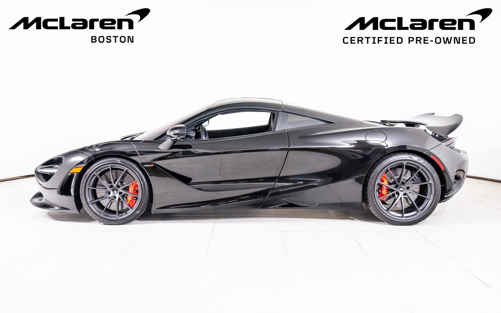 Used 2024 McLaren 750S image 2