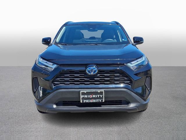 Used 2023 Toyota RAV4 XLE w/ Convenience Package AWD/4WD image 2