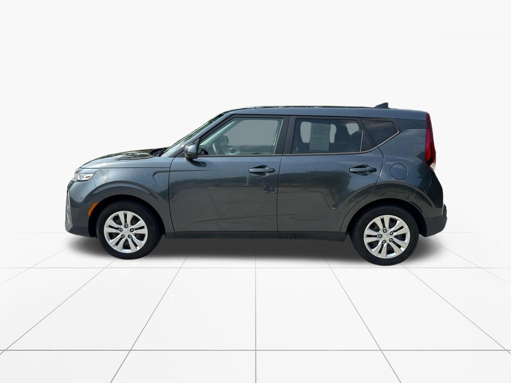 Used 2021 Kia Soul LX FWD video 4