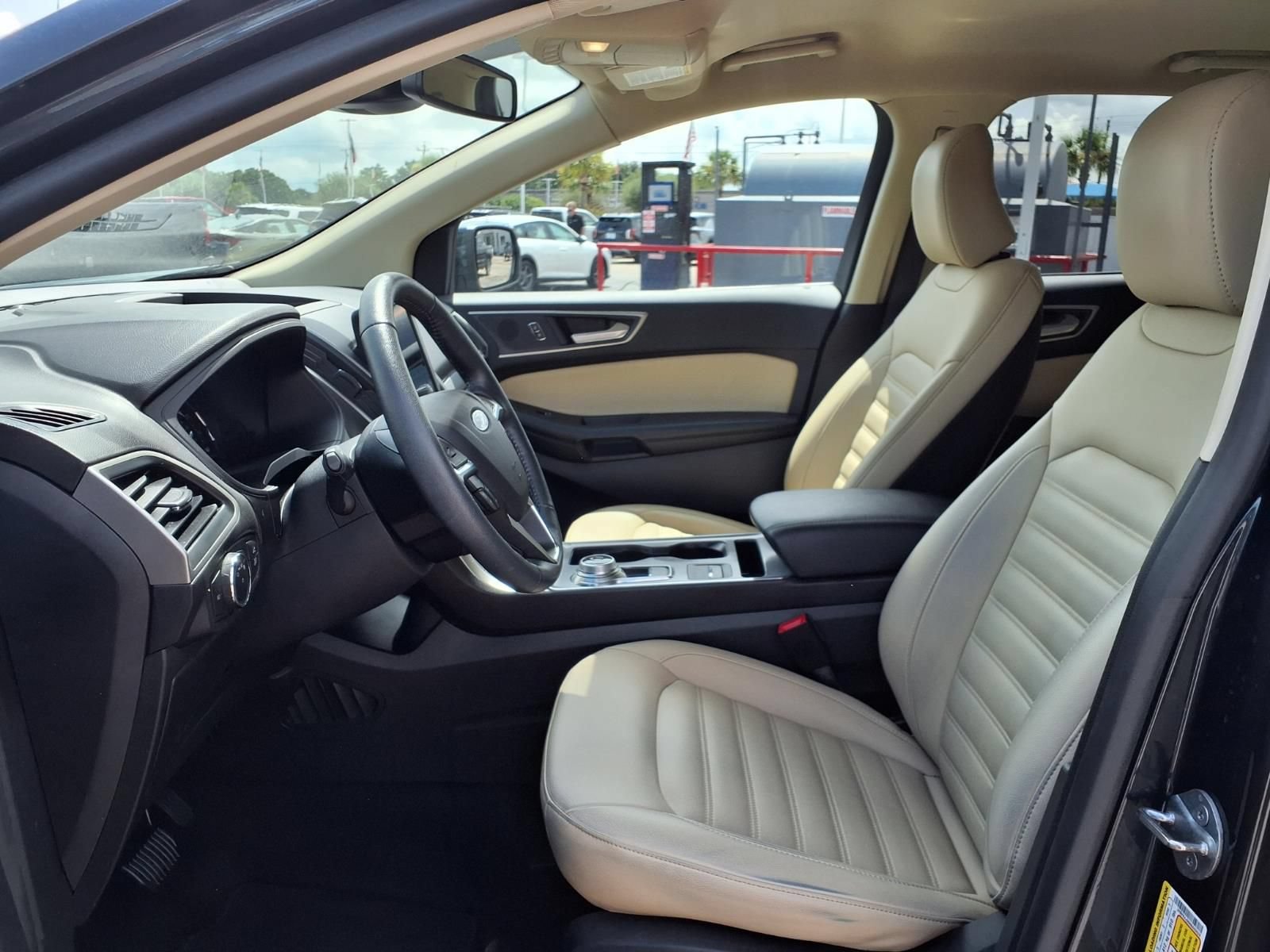 Used 2022 Ford Edge SEL w/ Convenience Package AWD/4WD image 17