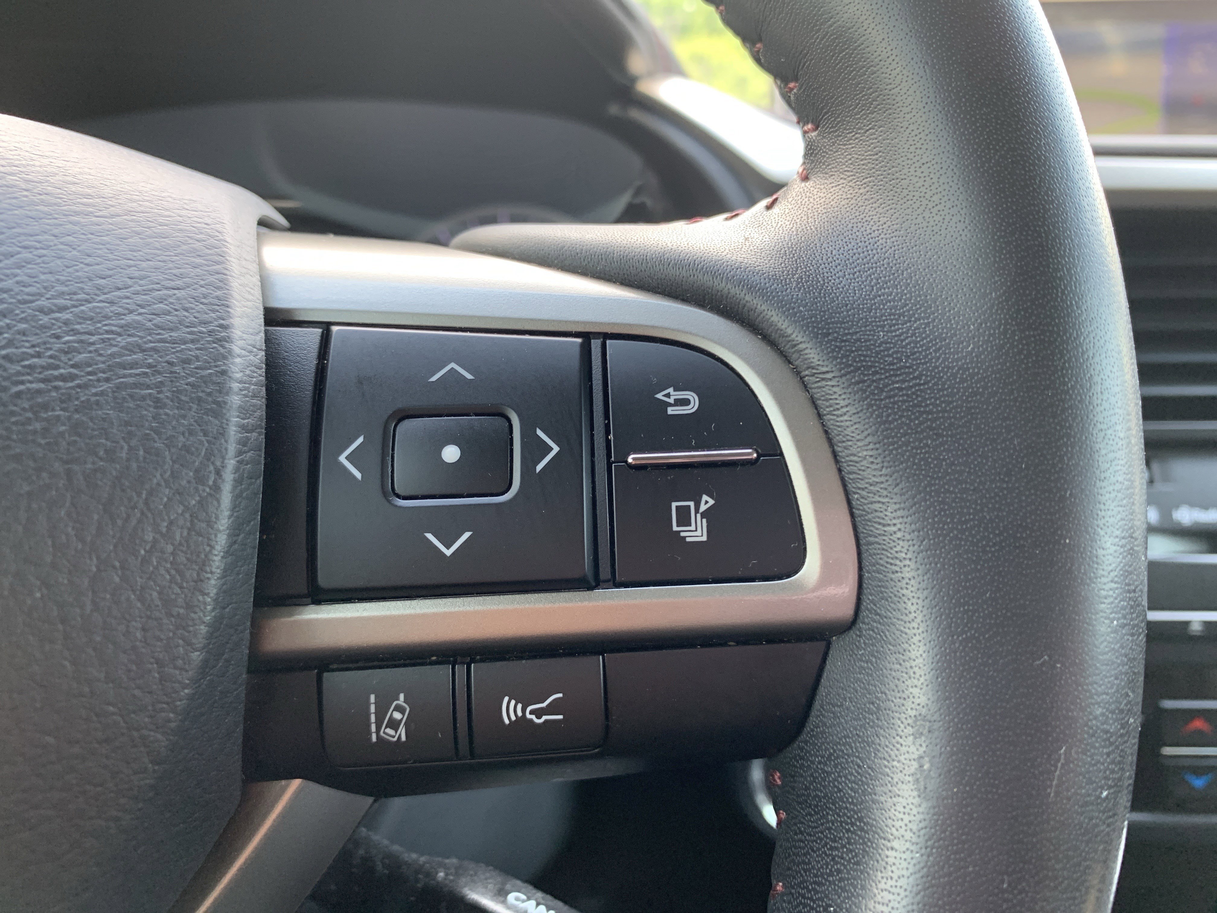 Used 2019 Lexus RX 350 FWD w/ Navigation Package image 20