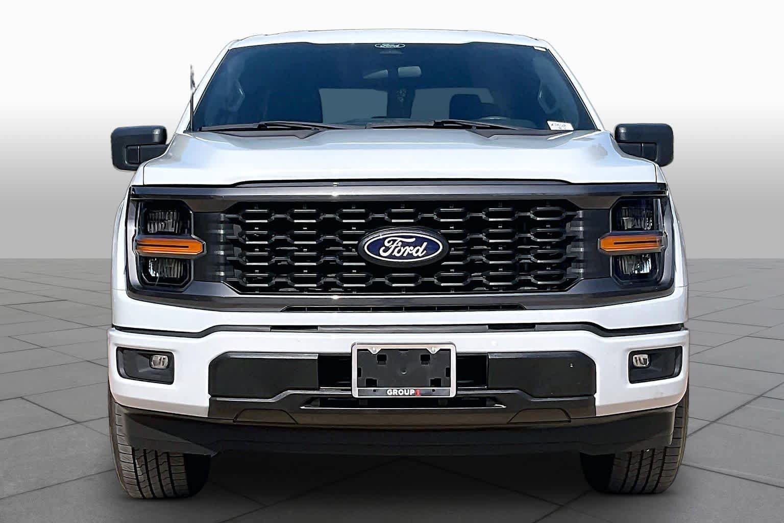 Used 2025 Ford F150 STX w/ Equipment Group 200A RWD image 4