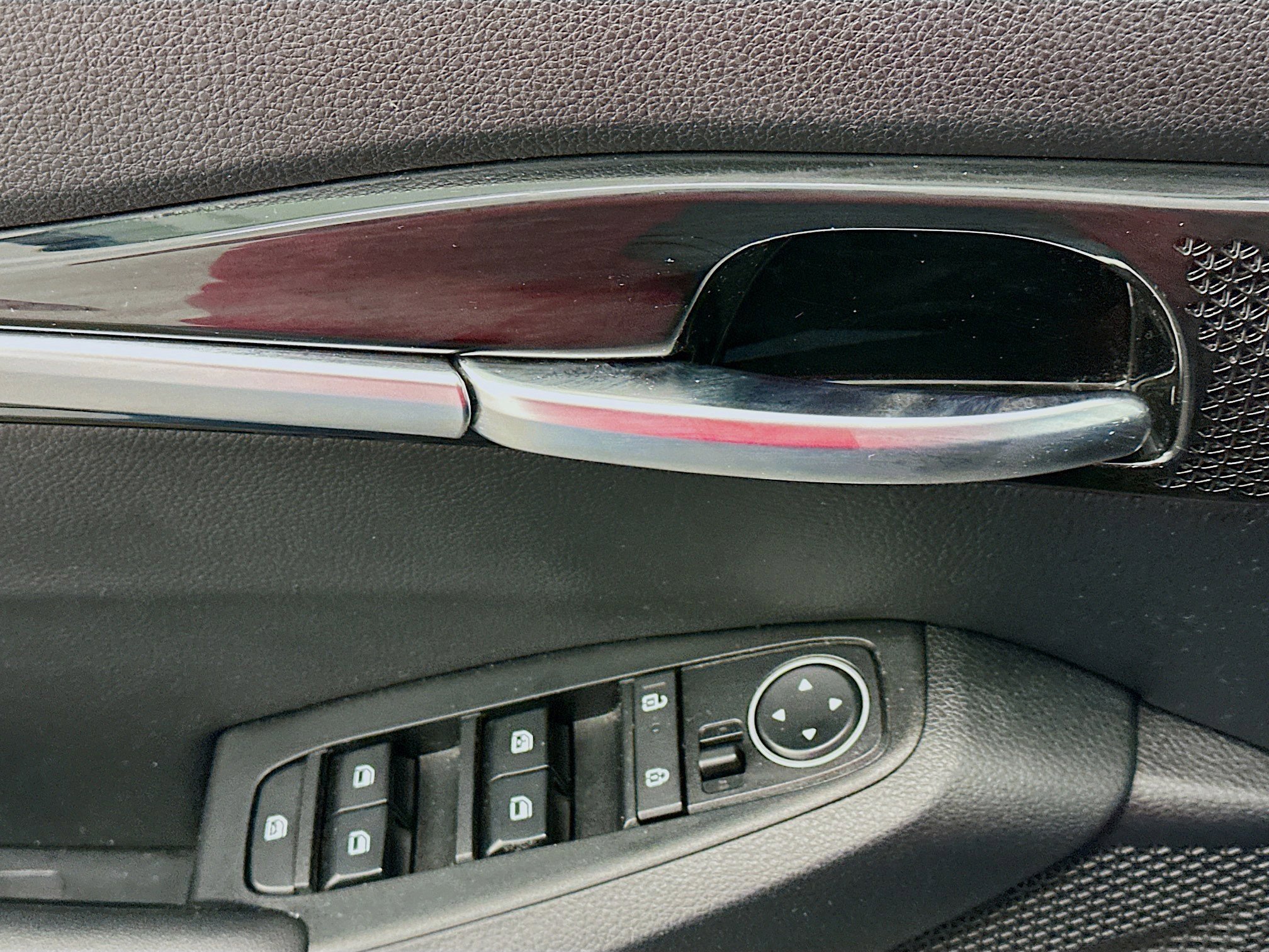 Used 2024 Kia Seltos EX image 15