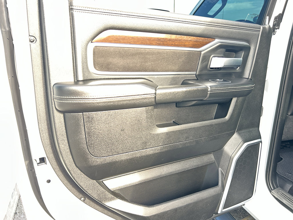 Used 2022 RAM 2500 Laramie w/ Safety Group B image 30