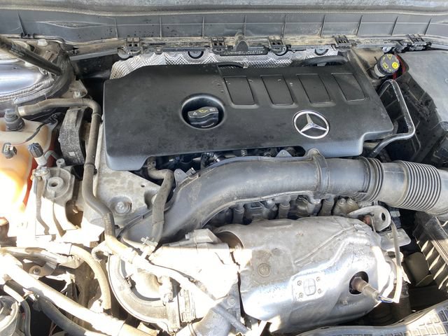 Used 2020 Mercedes-Benz GLB 250 4MATIC image 21