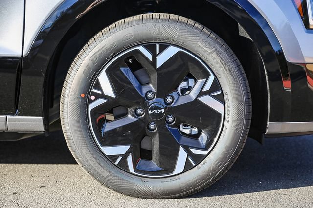 New 2026 Kia Niro Wind FWD image 17