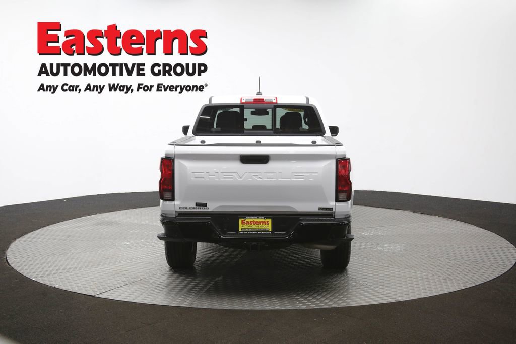 Used 2024 Chevrolet Colorado W/T w/ Technology Package image 37