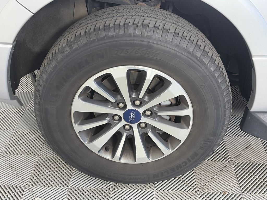 Used 2017 Ford Expedition XLT AWD/4WD image 8