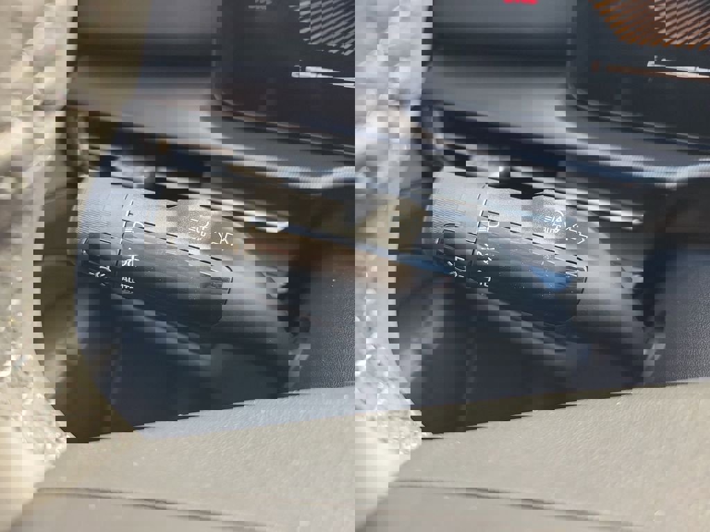 New 2026 Kia Sportage EX w/ EX Panorama Roof Package image 30