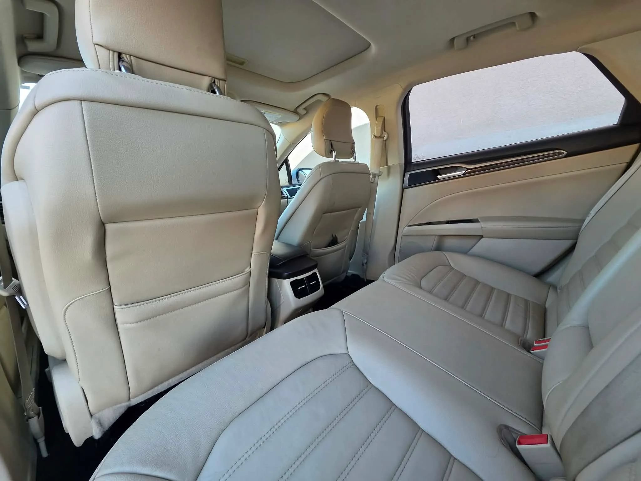 Used 2013 Ford Fusion SE FWD image 11
