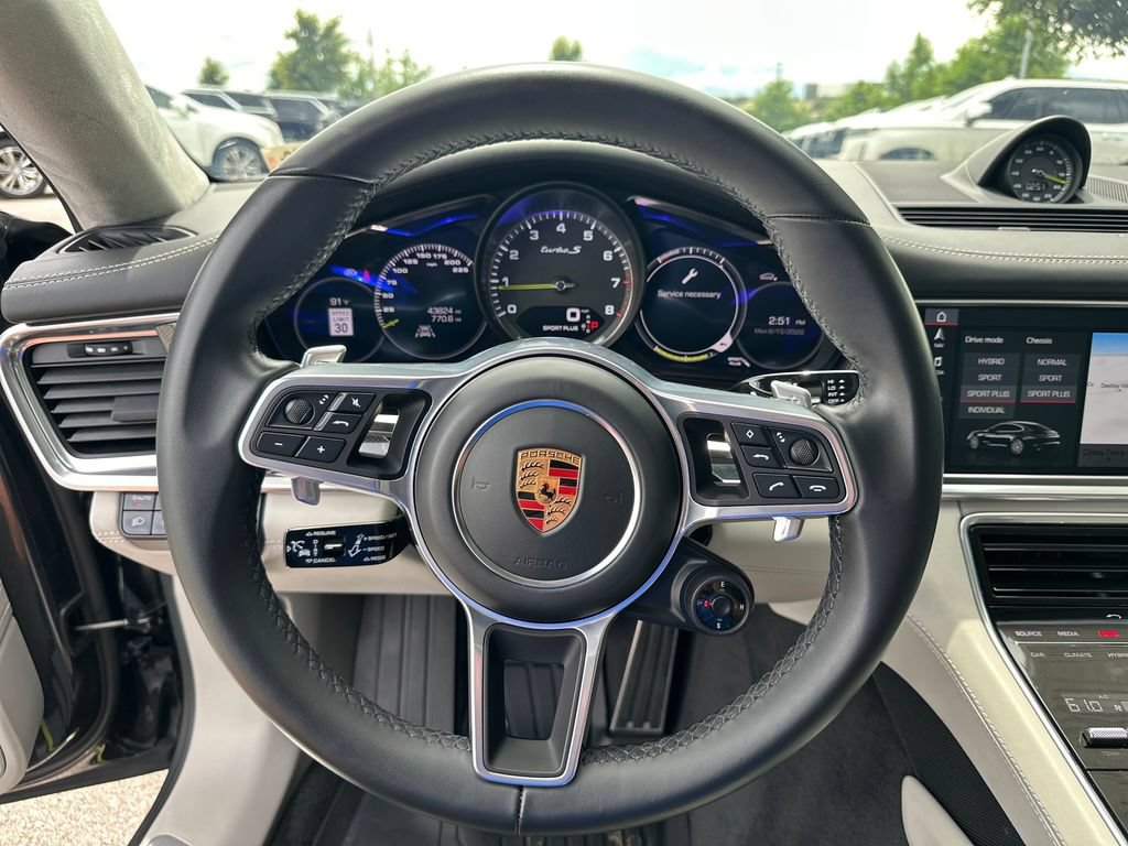 Used 2018 Porsche Panamera Turbo S AWD/4WD image 25