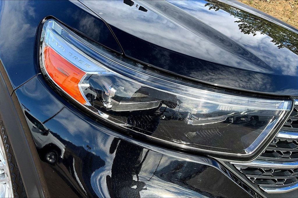 Used 2023 Ford Explorer XLT w/ Equipment Group 202A image 32