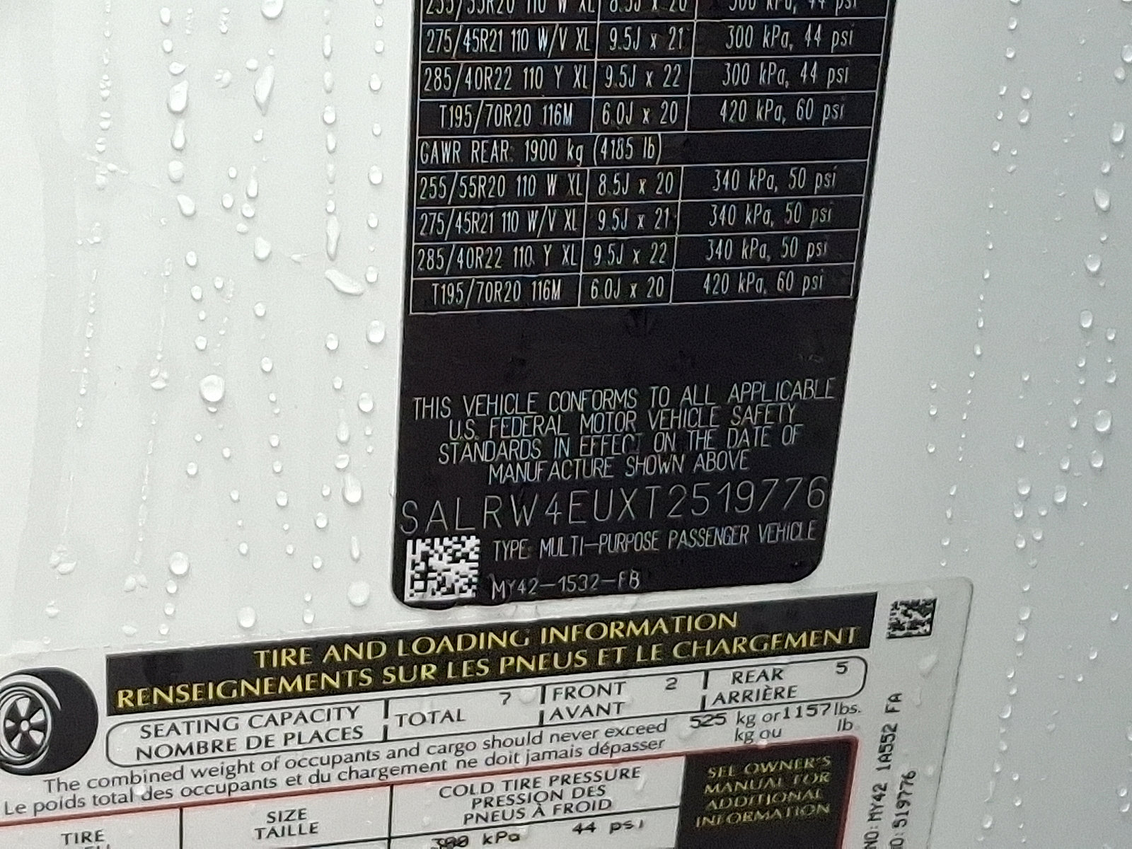 New 2026 Land Rover Discovery Limited Edition image 19