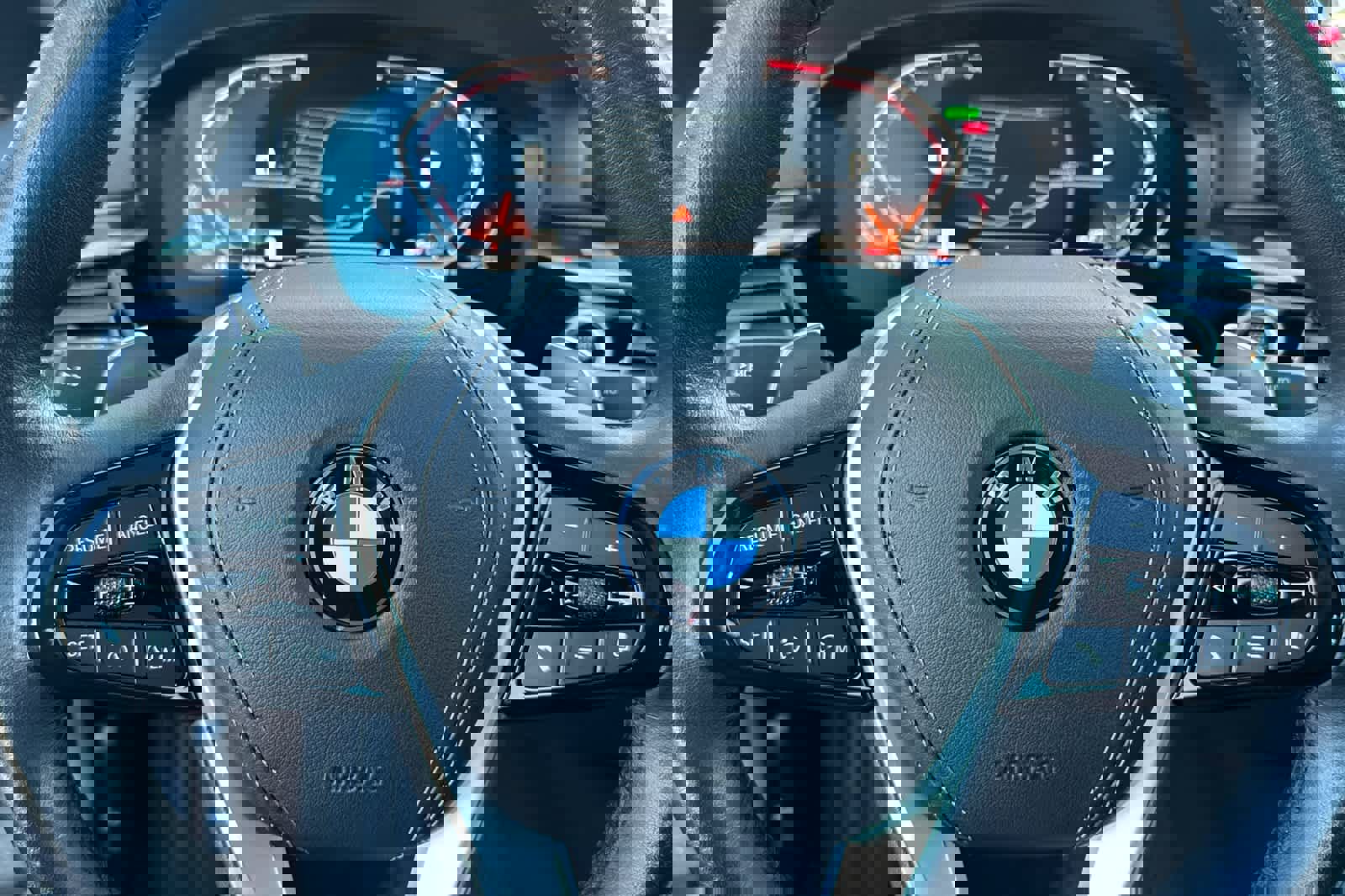 Certified 2023 BMW 530i 530i w/ Convenience Package image 27