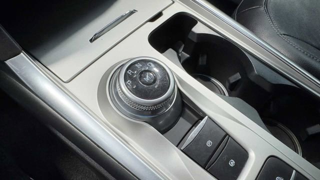 Used 2020 Ford Explorer Limited w/ Hybrid Equipment Group 310A RWD image 28