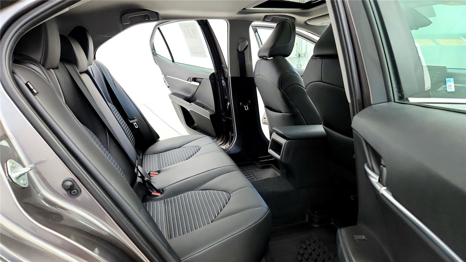 Certified 2024 Toyota Camry SE w/ Cold Weather Package image 18