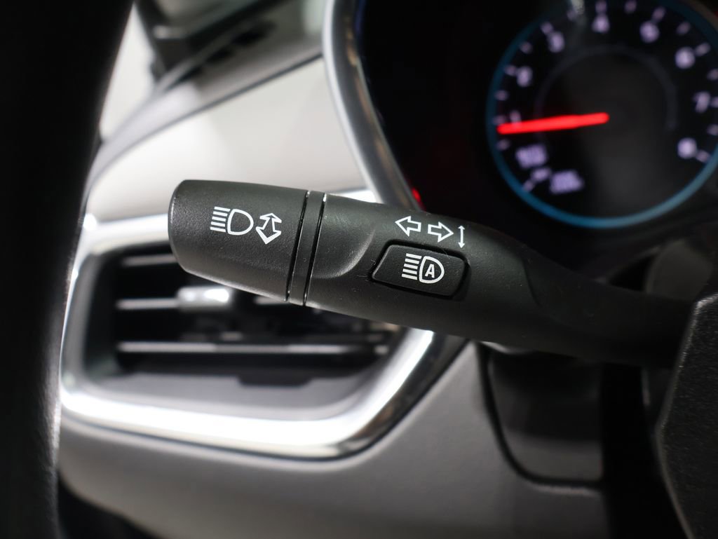 Used 2020 Chevrolet Equinox LT image 34