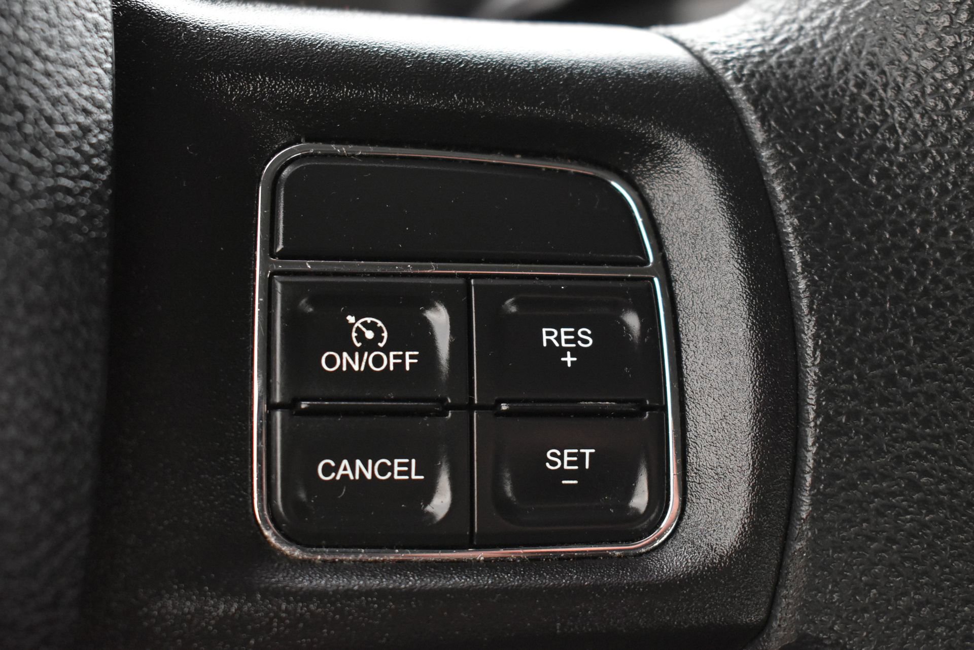 Used 2018 RAM 2500 Tradesman w/ Chrome Appearance Group image 20