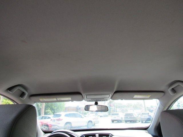 Used 2019 Honda CR-V LX image 16