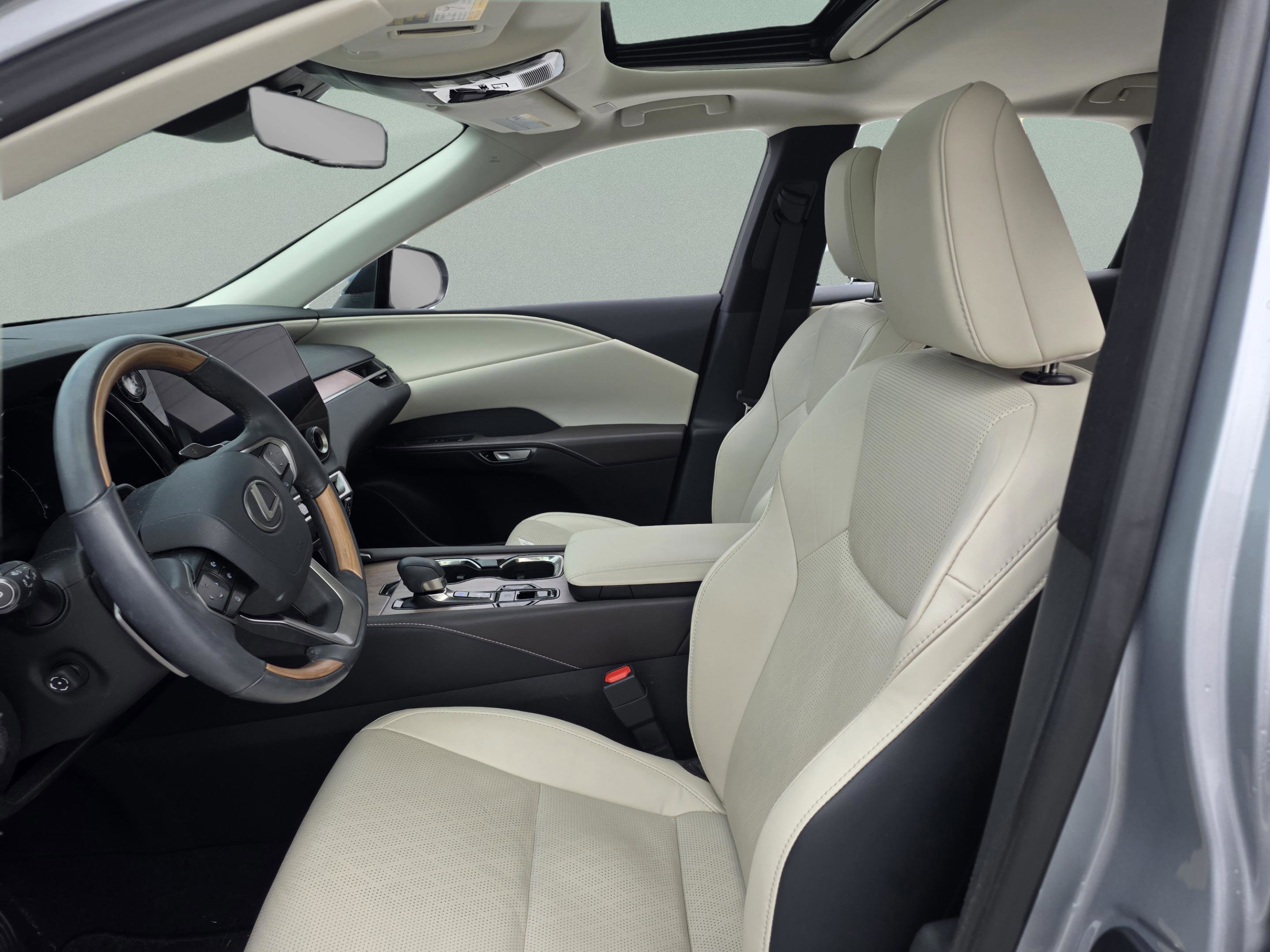 Certified 2024 Lexus RX 350 Premium Plus w/ Convenience Package image 12