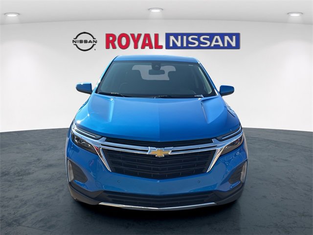 Used 2024 Chevrolet Equinox LT image 2