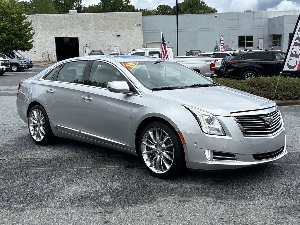 Used 2016 Cadillac XTS Platinum FWD image 5