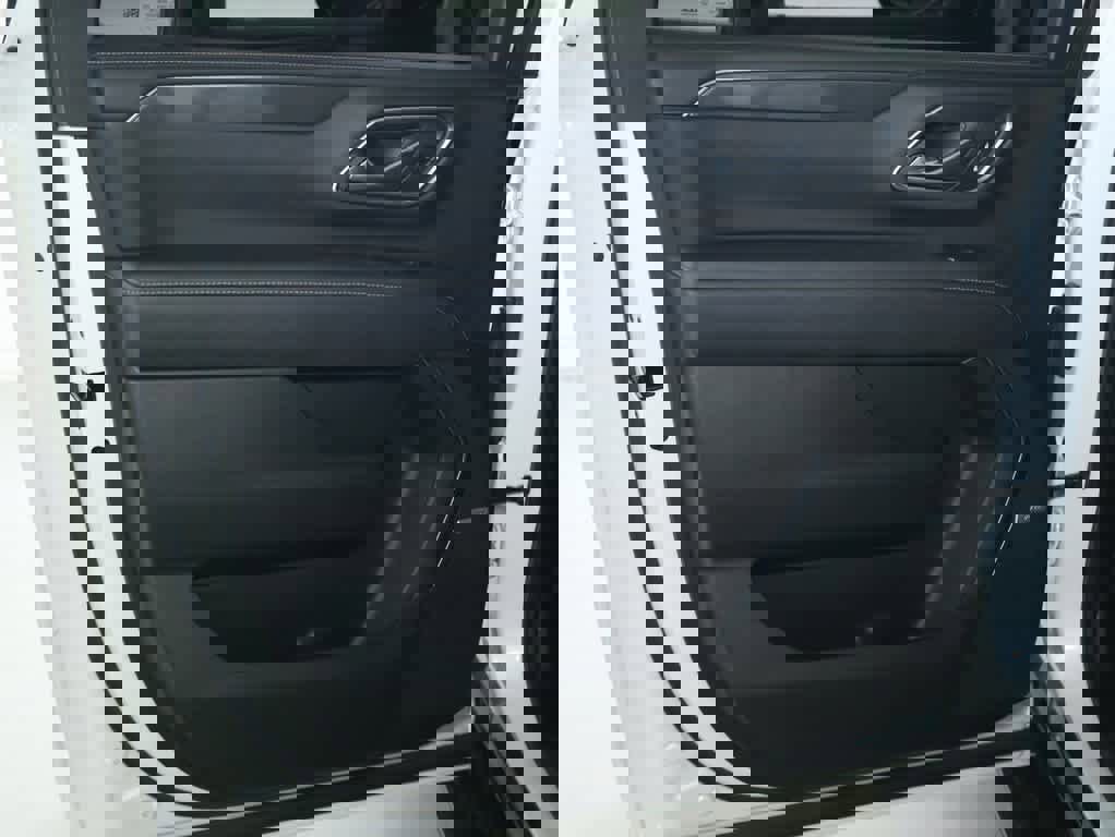 Used 2021 GMC Yukon XL AT4 w/ Rear Media and Nav Package image 13