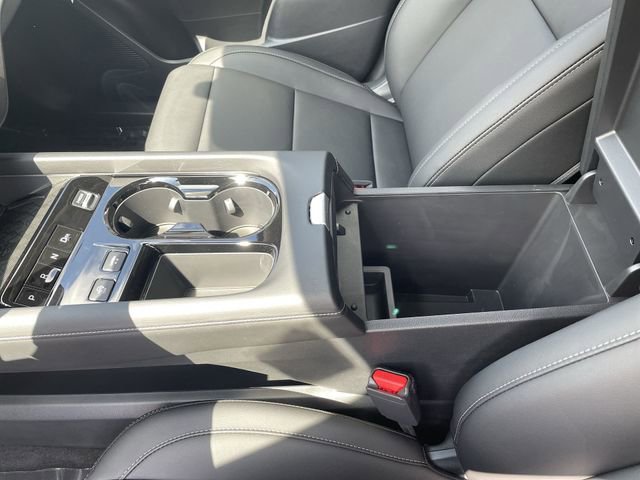 Certified 2025 Nissan Murano SV image 25