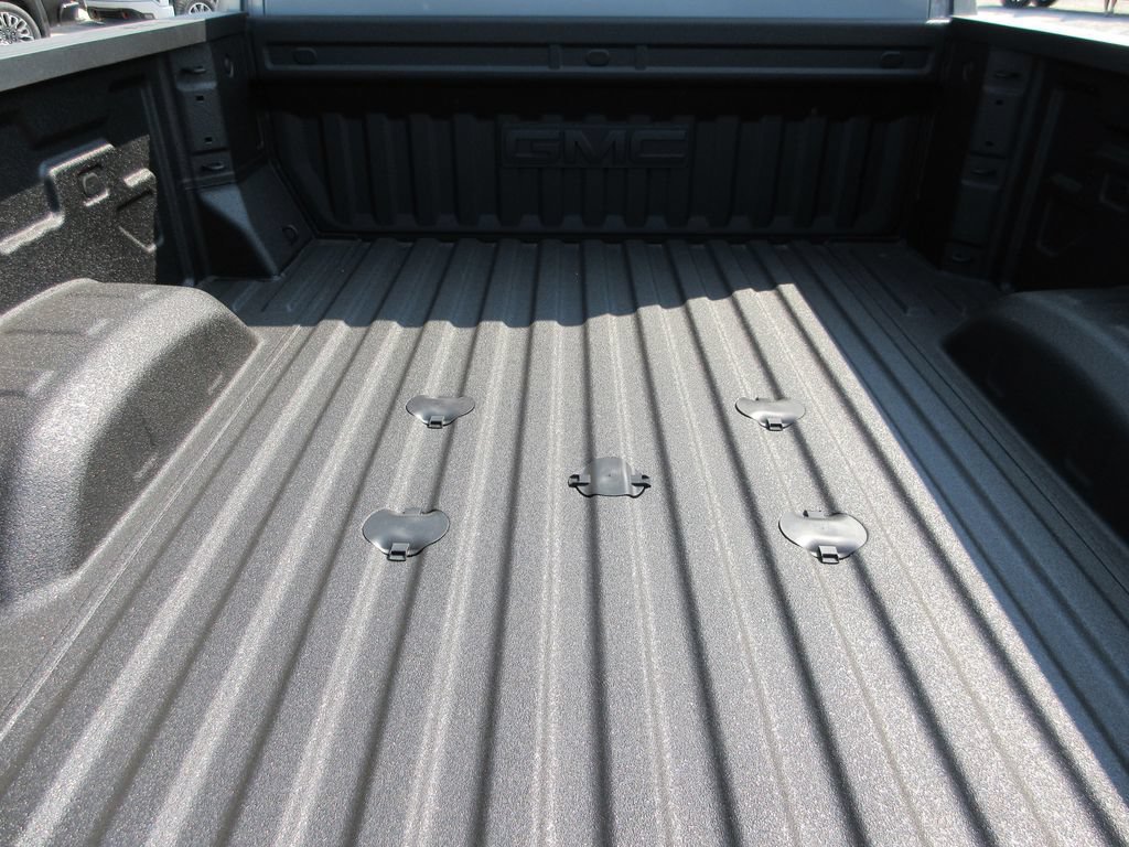 New 2026 GMC Sierra 2500 AT4 AWD/4WD image 5