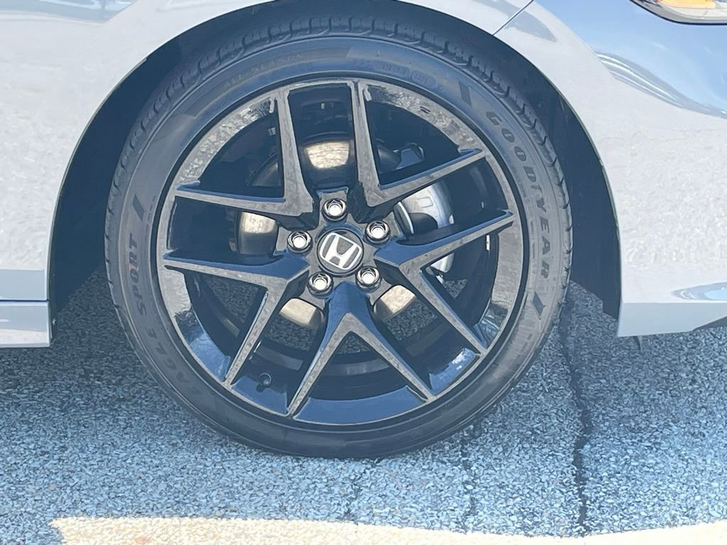 Certified 2025 Honda Civic Sport image 10