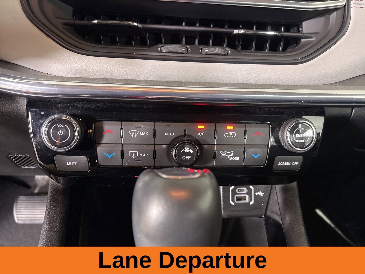 Used 2022 Jeep Compass Limited AWD/4WD image 15